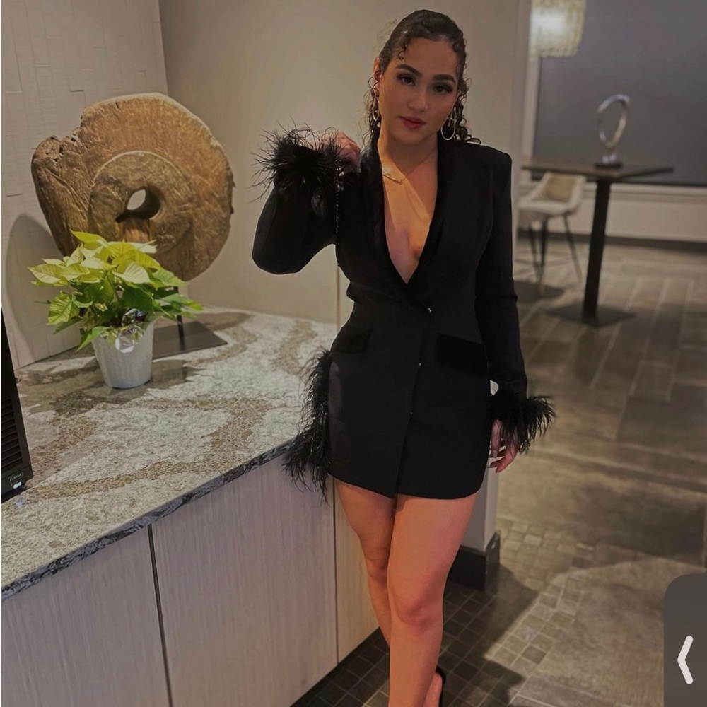 Miss circle blazer dress